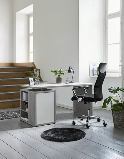 Scaun de birou ergonomic cu spătar înalt, cu bază cromată